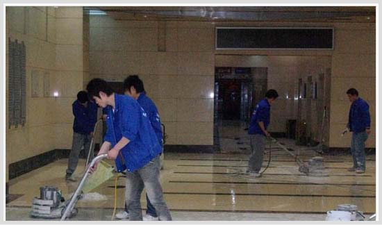 無(wú)負(fù)壓無(wú)吸程供水設(shè)備特點(diǎn)